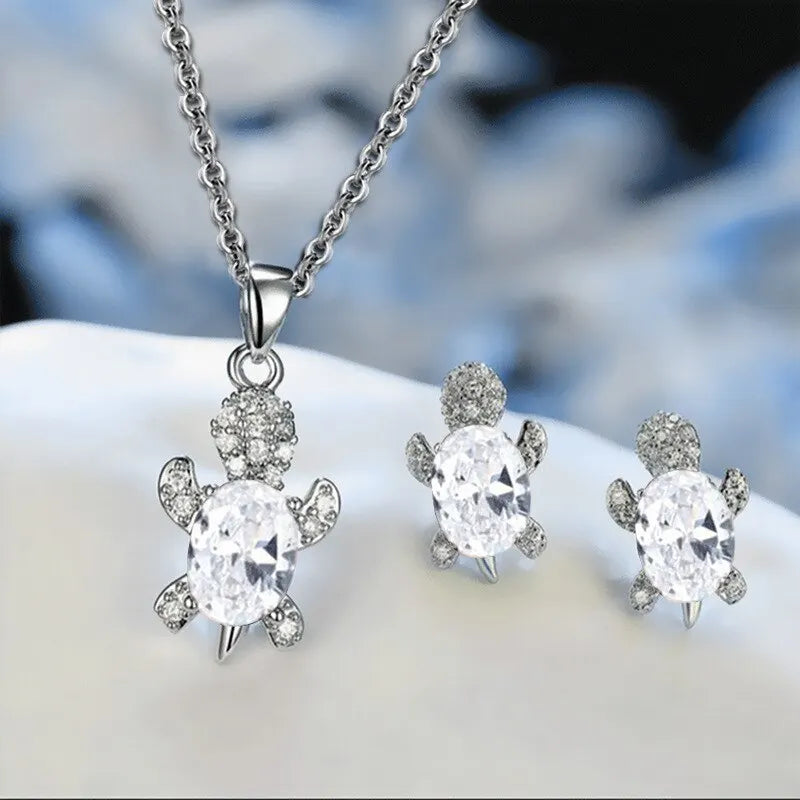 3pcs Silver-plated Necklace Earrings Set Ladies Light Luxury Fashion Style Turtle Shape With Multi Color Glass Diamond.