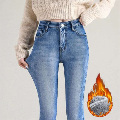 New Women Thermal Jeans Winter Snow Warm Plush Stretch Jeans Lady Skinny Thicken Students Denim Pants Fleece Mom Fur Trousers.